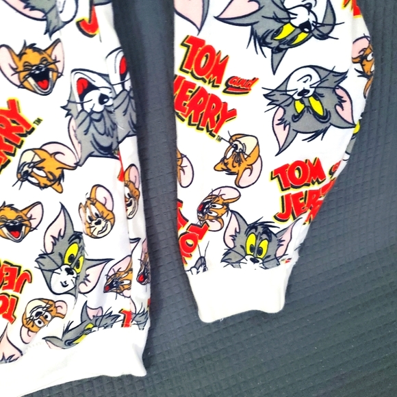 Tom and Jerry Graphic Cartoon Crewneck Sweatshirt Size L - Picture 4 of 6